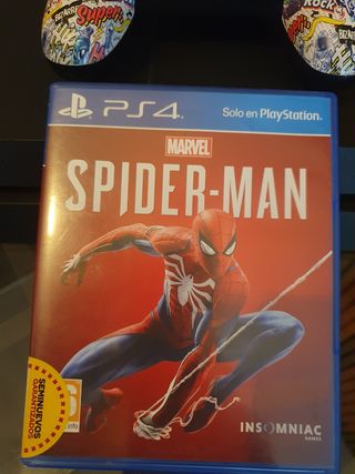 PS4 + 2 Mandos + 4 Juegos