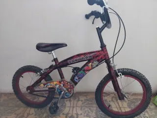 Bicicleta Infantil Bakugan