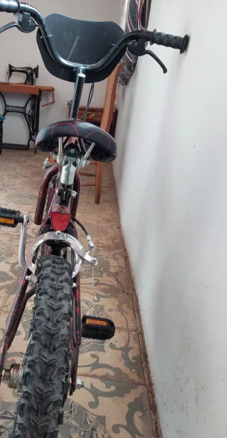 Bicicleta Infantil Bakugan