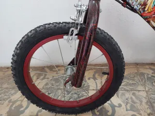 Bicicleta Infantil Bakugan