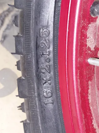 Bicicleta Infantil Bakugan