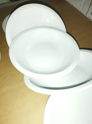 Servizio 12 piatti in porcellana doppio spessore