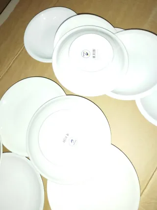 Servizio 12 piatti in porcellana doppio spessore