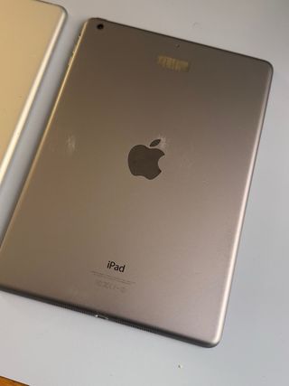 iPad Air 16 GB - Lotto 2 pezzi