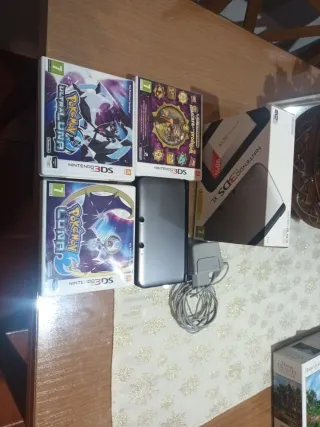 Nintendo 3DS XL + 3 Juegos