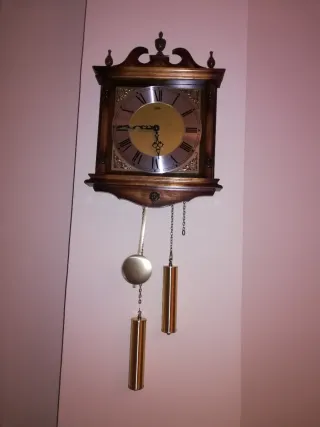 Orologio da parete elettronico con carillon