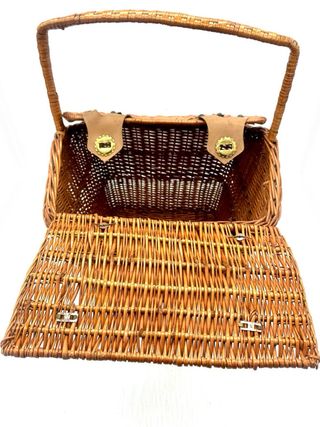 Cesto picnic vintage in vimini con coperchio e manico – grande