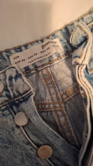 Vaqueros Zara desgastados