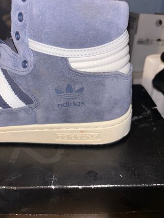 Scarpe Adidas High Top Blu e Bianche