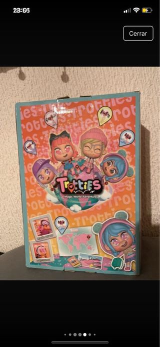 Muñeca Trotties Mia Magic World Adventures