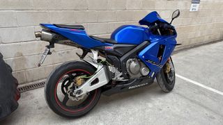 Honda CBR 600 RR 2004