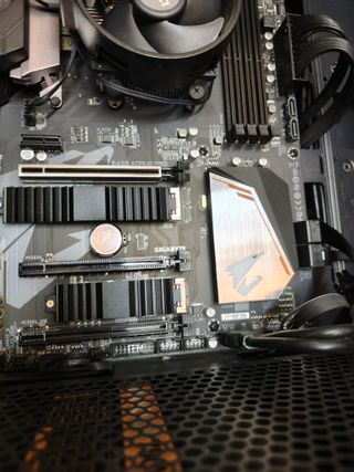 Placa Base Gigabyte B450 Aorus Pro full box