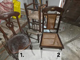 Sillas de madera antiguas