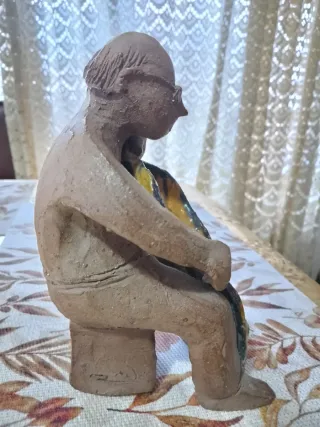 Figura artesanal hecha a mano 1976