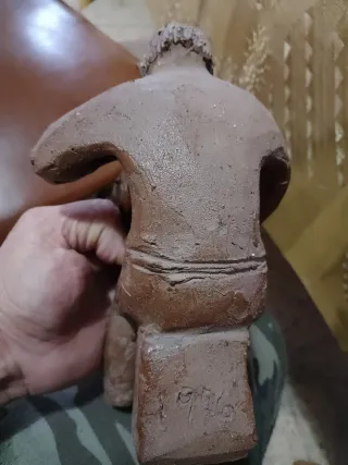 Figura artesanal hecha a mano 1976