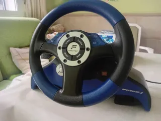 Volante Fanatec Speedster 3 + F1 2004 PS2