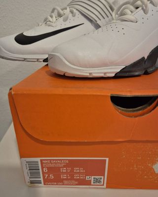 Zapatillas Nike Savaleos Talla 38.5