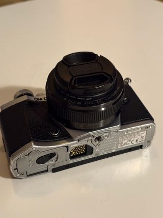 Olympus OM-D E-M5ii Cámara + Lentes
