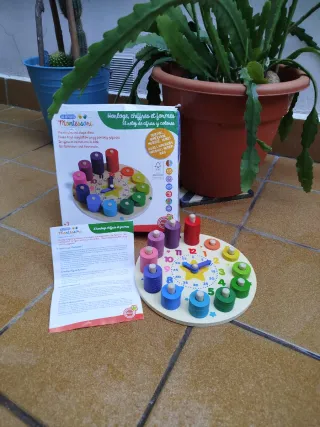 Juguete Montessori Reloj Madera Apilable