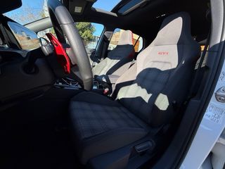 Volkswagen Golf 2024