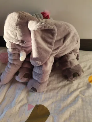 Peluche suave de elefante y ratón