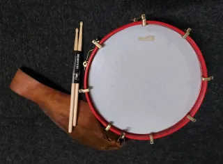 Caja , Tambor redoblante  Vintage  Honsuy de latón