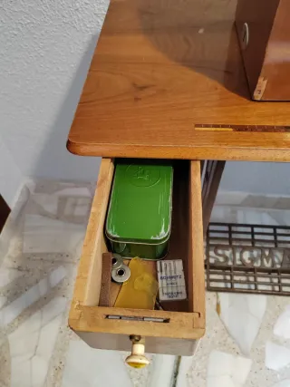 Máquina de coser antigua Sigma