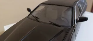 Limusina escala 1/18