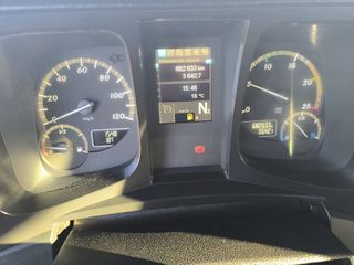 MERCEDES BENZ AROCS 1843 2016