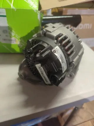 Alternador VALEO H542672A BMW