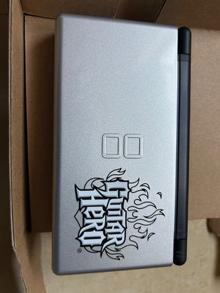 Nintendo DS Lite Guitar Hero Nuevo EDICIÓN ESPECIA