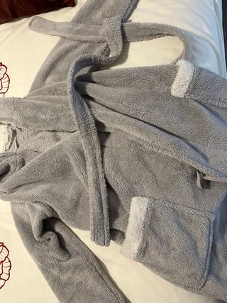 Bata Oysho Gris Talla M