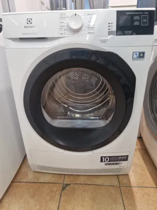 Secadora Electrolux PerfectCare 600 8kg