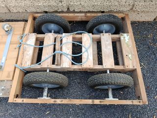 Carretilla y plataforma con ruedas