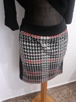 Conjunto falda y blusa