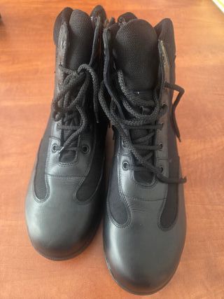 Scarponi trekking Soldini neri