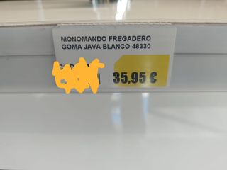 2 Grifos Agua (Blanco y Negro)