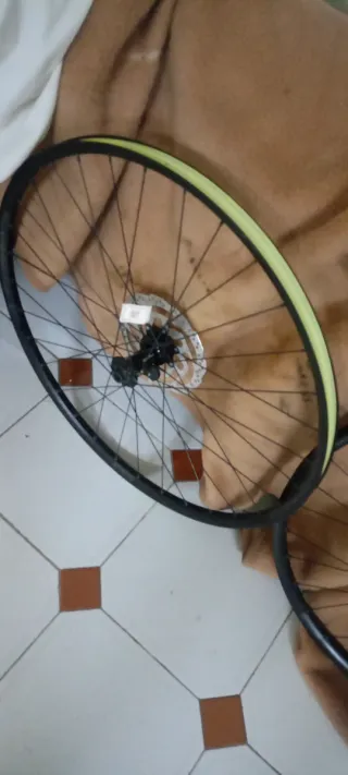 Ruedas Stan's Crest Mk4