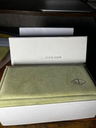 Cadena Van Cleef & Arpels Plata Negra