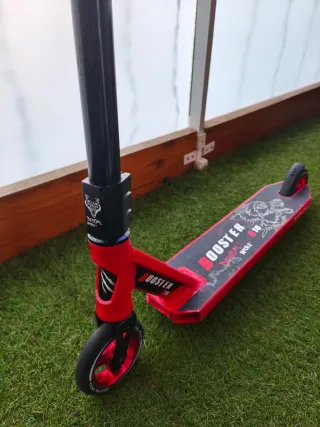 Patinete Booster Bestial Wolf 16 Rojo/Negro