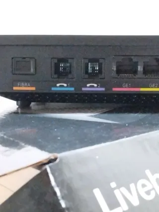 Router Livebox Fibra Arcadyan.