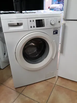 Oferta pack Nevera marca Bosch altua 1:85 cm ancho