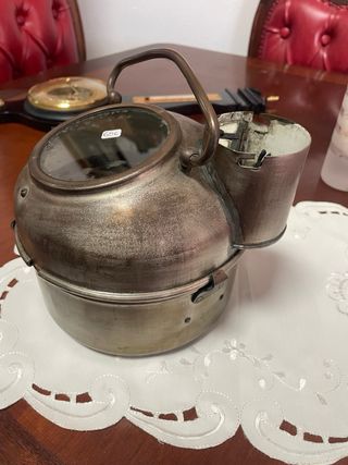 Brújula náutica antigua de latón