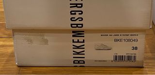 Lote Bikkembergs Adolfo Domínguez Gloria Ortiz 38