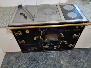 Cocina economica de leña y carbón, placas electric