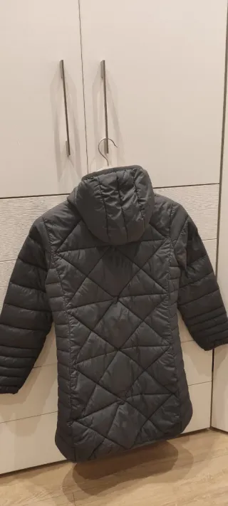 Chamarra larga niña con capucha