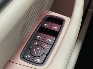 Porsche Taycan RWD 476CV con overboost EL TOP!!!!!