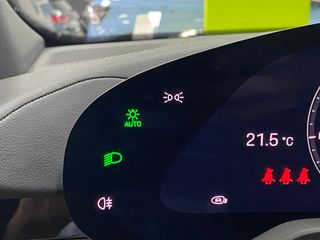 Porsche Taycan RWD 476CV con overboost EL TOP!!!!!