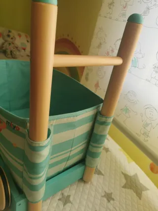 Carrito correpasillos guardatodo infantil