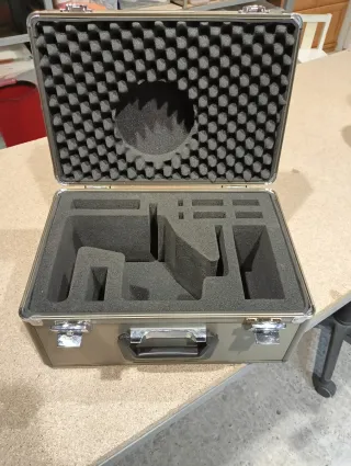 Maleta aluminio Futaba 4PK-2.4G